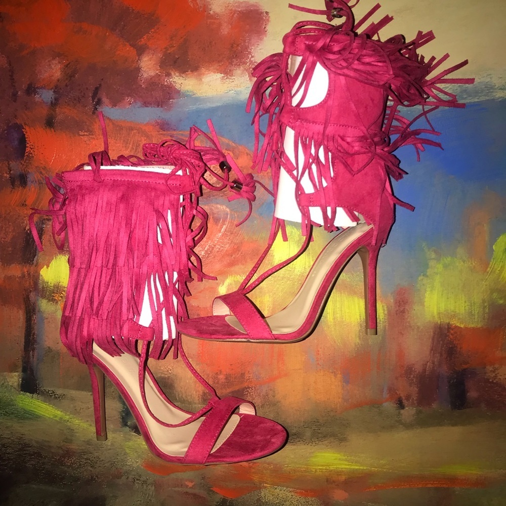 Wild Diva | Fringe Fuchsia Sandals​